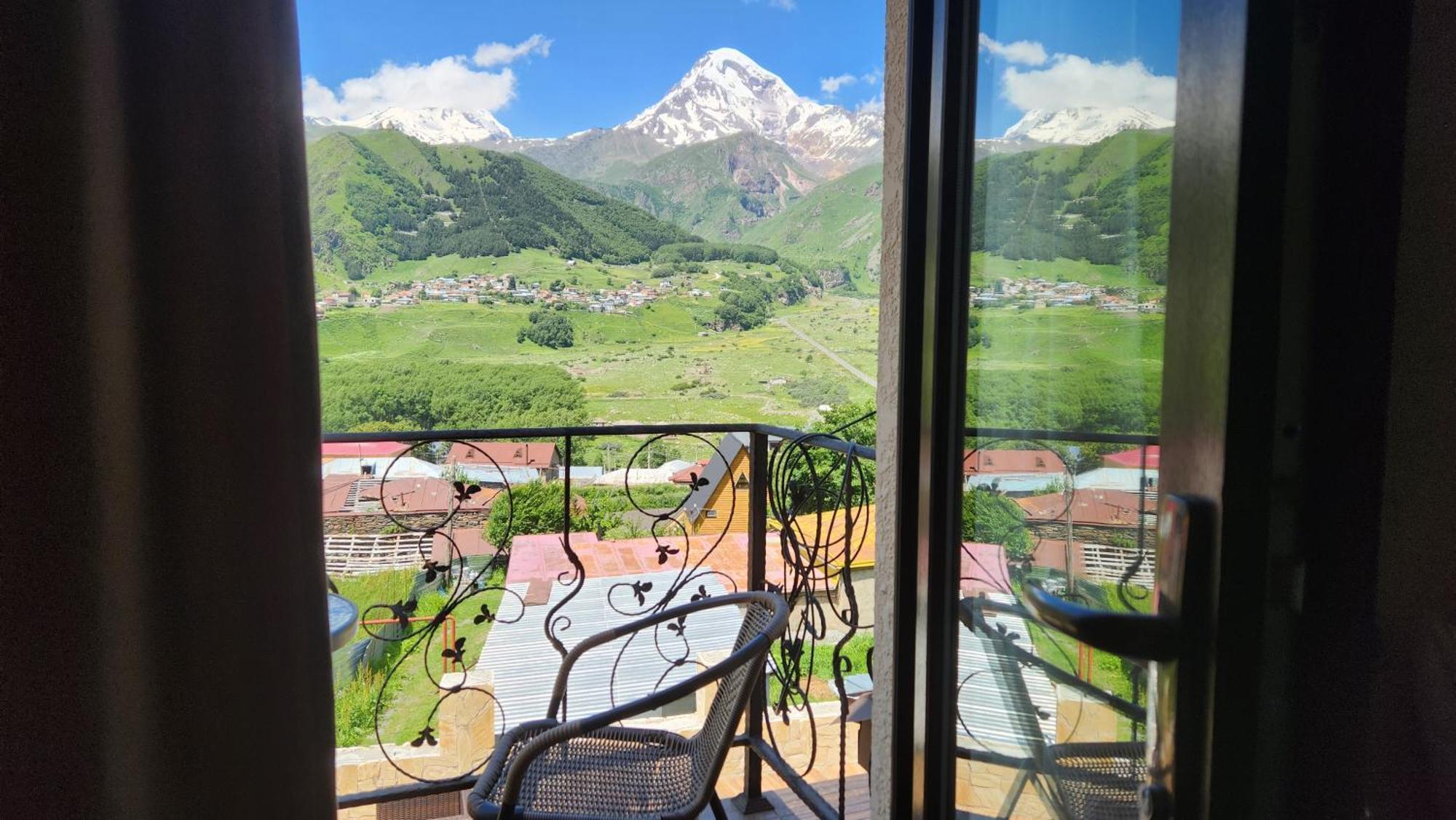 Hotel Toliketi Kazbegi Cameră foto