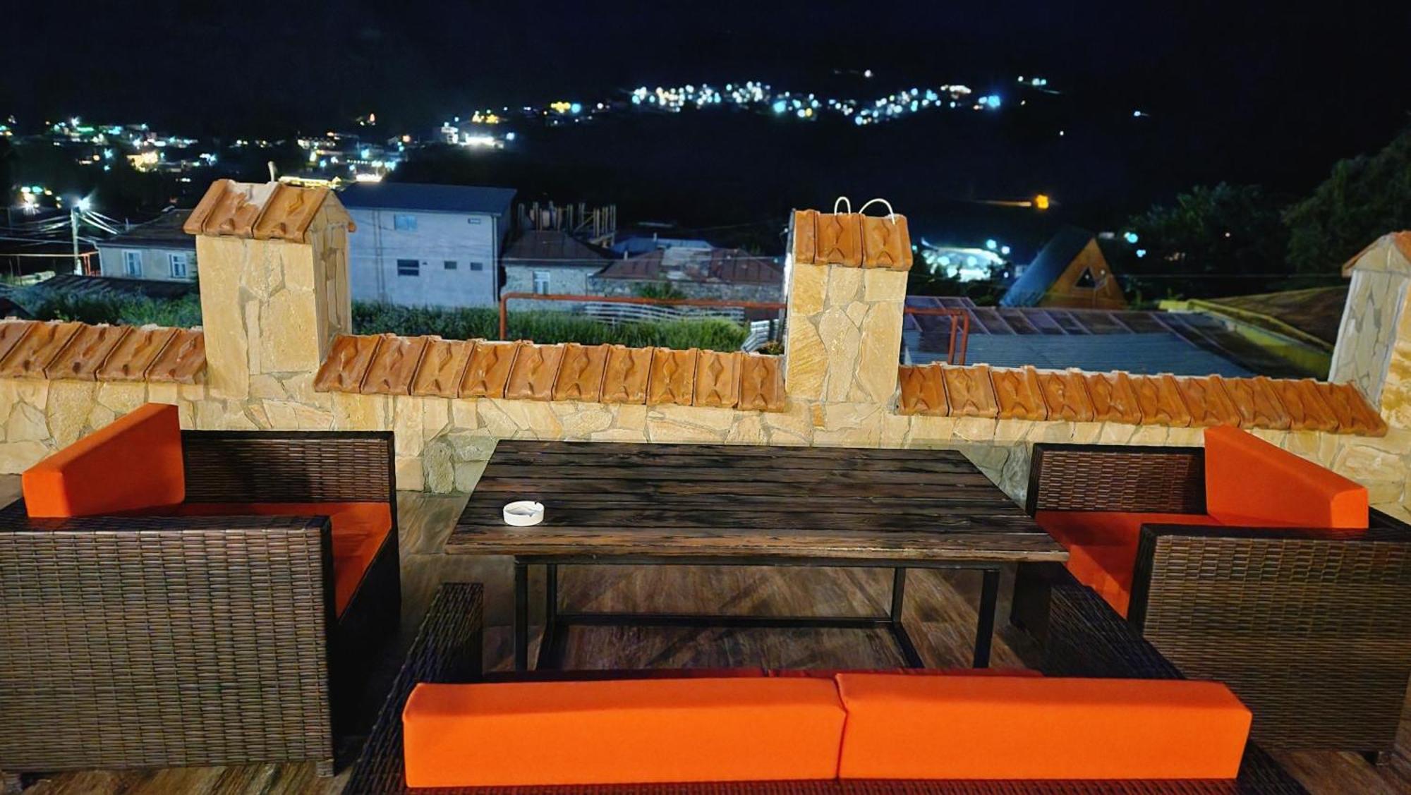 Hotel Toliketi Kazbegi Exterior foto